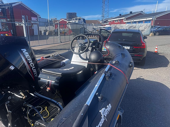 Nyskick GreatWhite 330 Knappt använd 5 of 6
