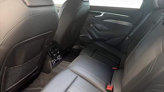 Audi A6 11 of 20