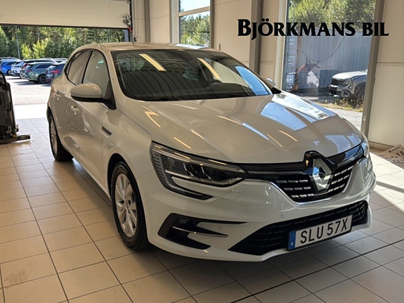 Renault Megane E-Tech 3 of 16
