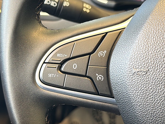 Renault Megane E-Tech 16 of 16