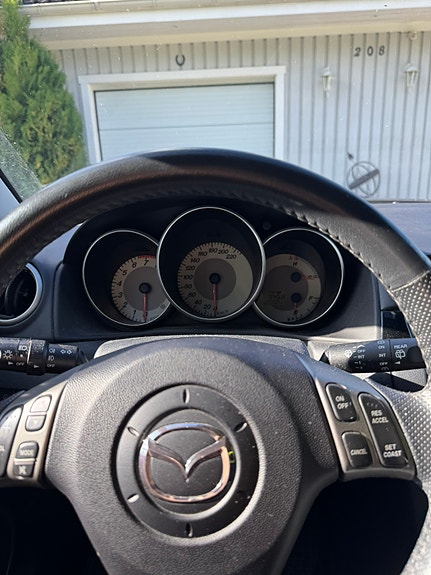 Mazda 3 6 of 6