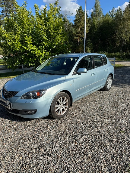 Mazda 3 2 of 6