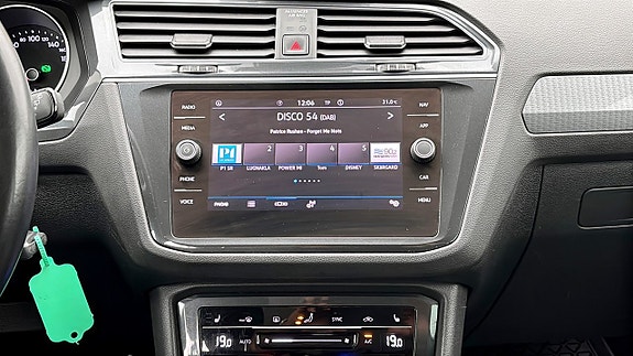 Volkswagen Tiguan 9 of 12