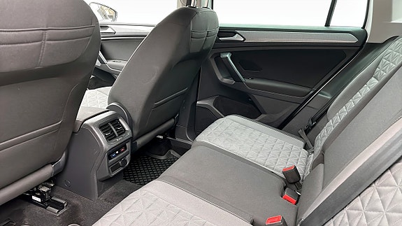 Volkswagen Tiguan 11 of 12