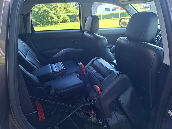 Mitsubishi Outlander 11 of 12