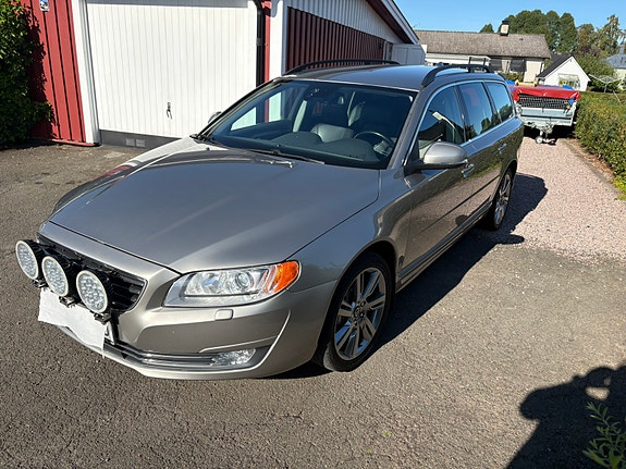 Volvo V70 5 of 9