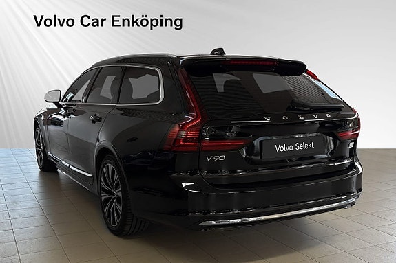 Volvo V90 4 of 25