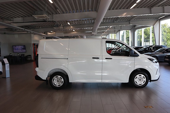 Ford Transit Custom 5 of 15