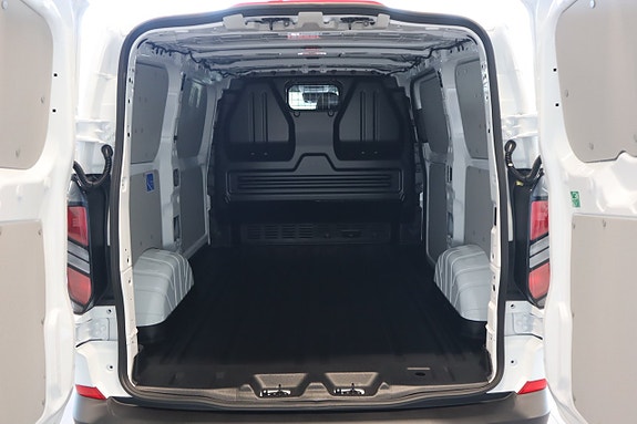 Ford Transit Custom 10 of 15