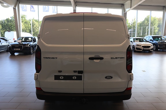 Ford Transit Custom 4 of 15