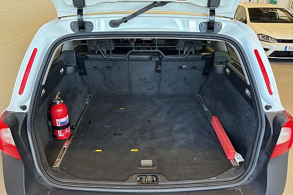 Volvo XC70 10 of 21