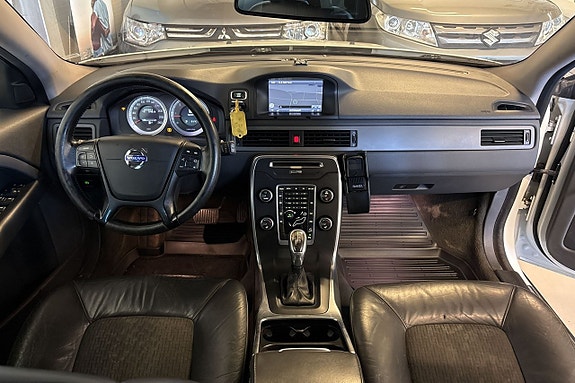 Volvo XC70 19 of 21