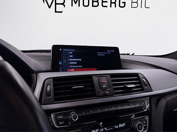 BMW 318d 16 of 17