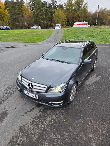 Mercedes-Benz C 300