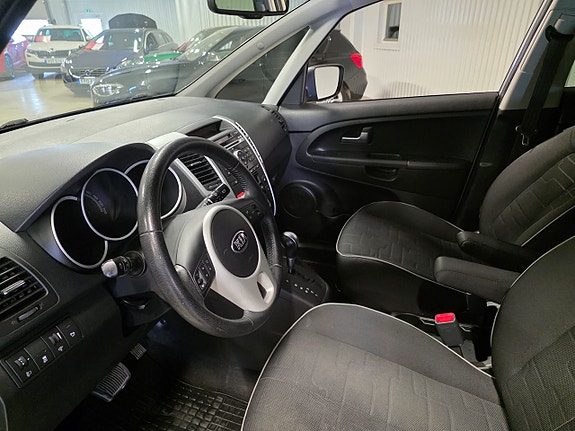 Kia Venga 6 of 10