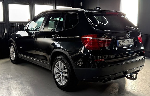 BMW X3 3 of 13