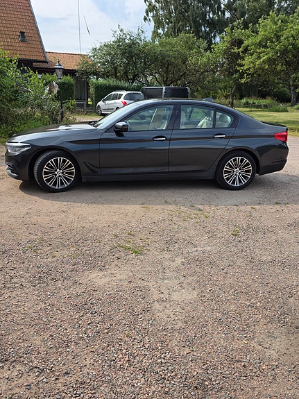 BMW 520d 12 of 12