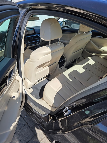 BMW 520d 6 of 12
