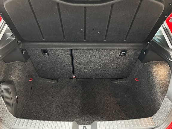 Seat Ibiza 12 of 19