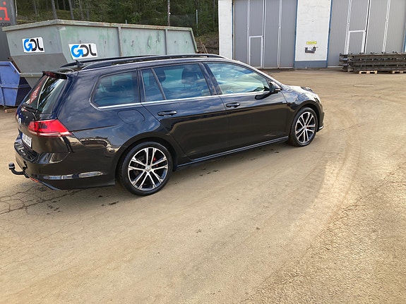 Volkswagen Golf VII 3 of 3