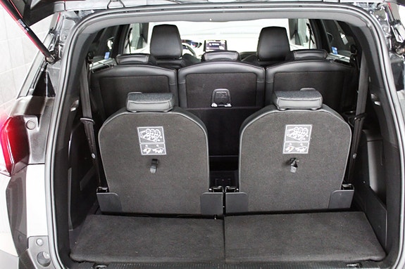 Peugeot 5008 16 of 23