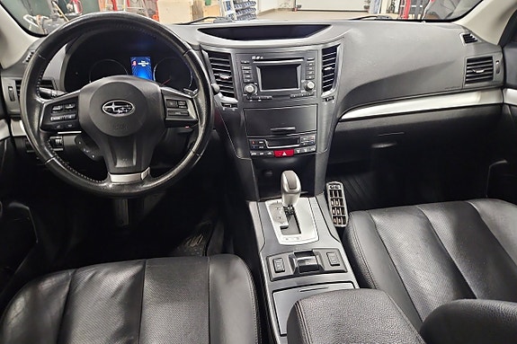Subaru Outback 14 of 19