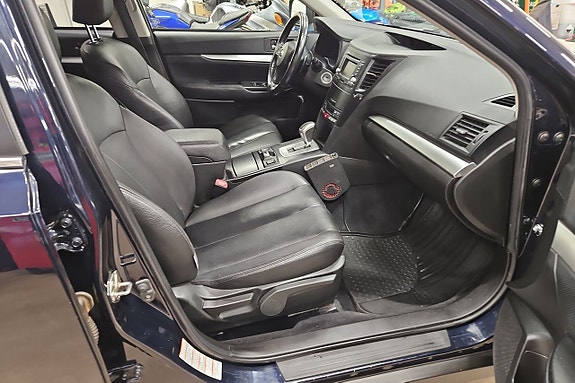 Subaru Outback 16 of 19