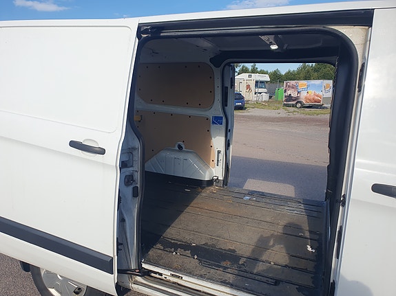 Ford Transit Custom 5 of 10