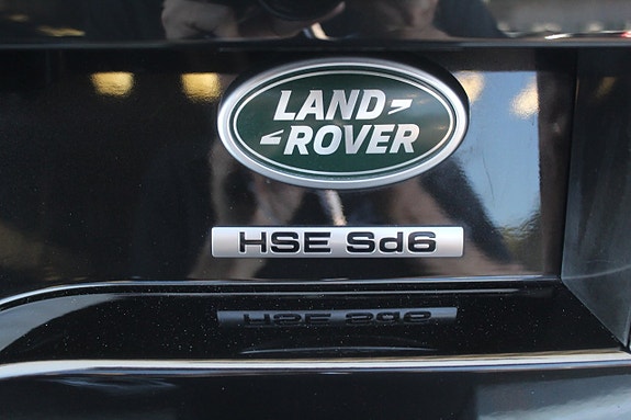 Land Rover Discovery 10 of 16