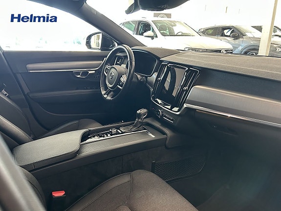 Volvo V90 4 of 13