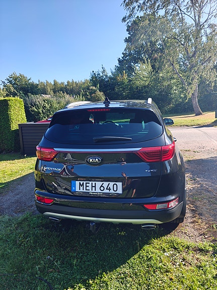Kia Sportage 3 of 9