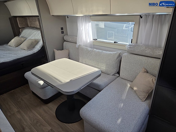 Adria ALPINA 663 HT 5 of 18