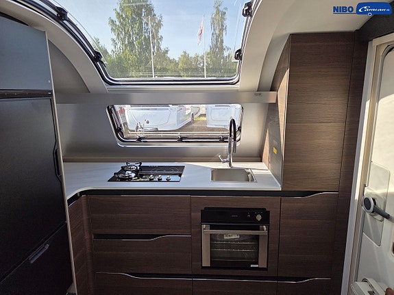 Adria ALPINA 663 HT 7 of 18