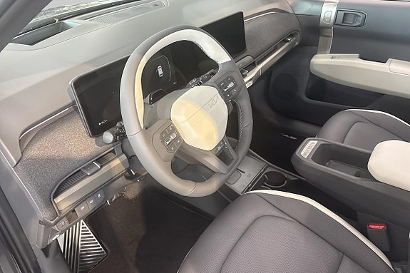 Kia EV3 8 of 26