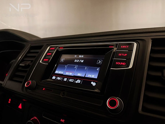 Volkswagen Transporter 12 of 20