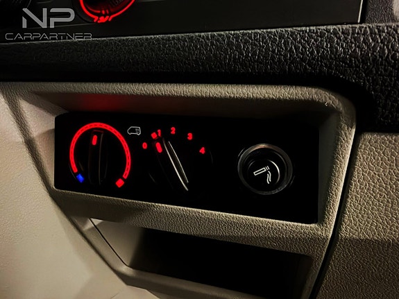 Volkswagen Transporter 16 of 20