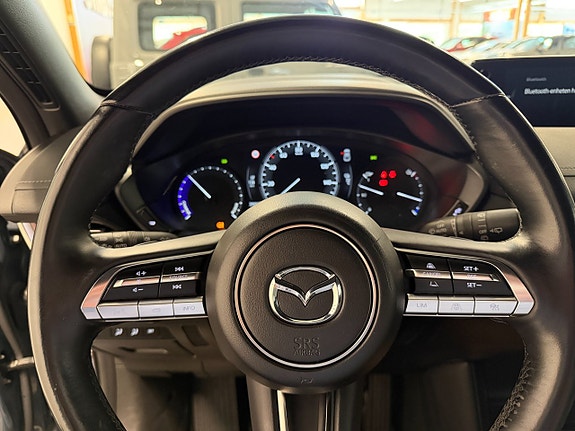 Mazda MX-30 7 of 13