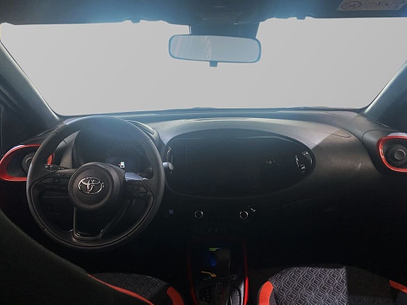 Toyota Aygo X 9 of 11