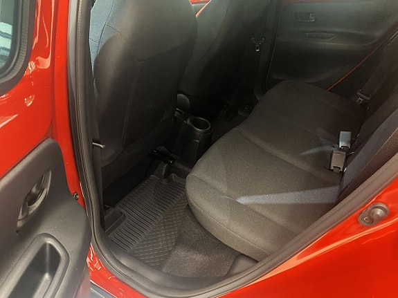 Toyota Aygo X 8 of 11
