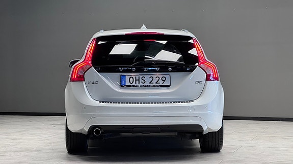 Volvo V60 18 of 19
