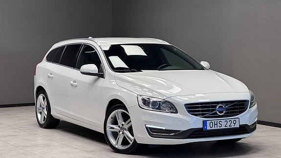 Volvo V60 16 of 19