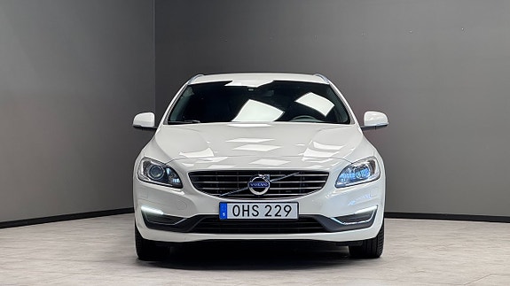 Volvo V60 19 of 19