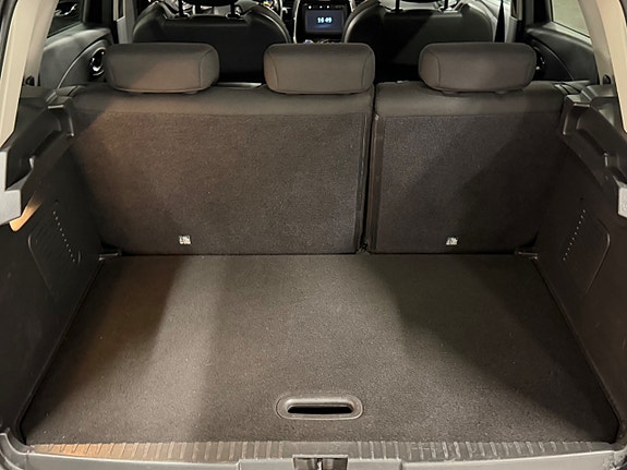 Renault Captur 9 of 11
