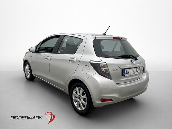Toyota Yaris 5 of 29