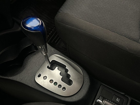 Toyota Yaris 20 of 29