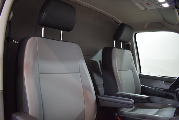 Volkswagen Transporter 11 of 18