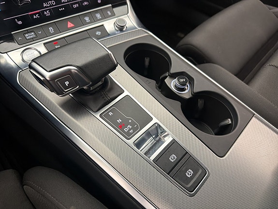 Audi A6 21 of 30