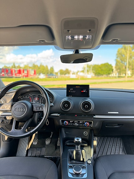 Audi A3 8 of 13