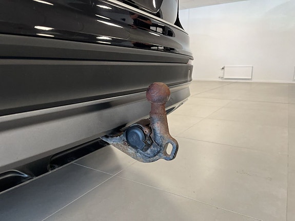 Volkswagen Tiguan Allspace 12 of 15