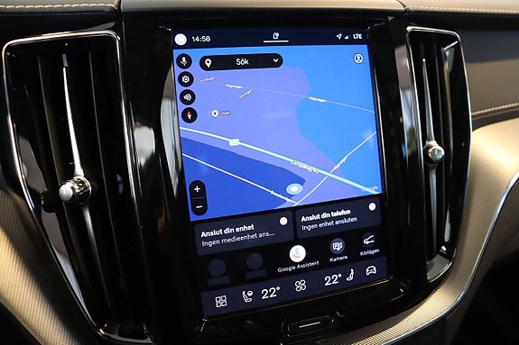 Volvo XC60 14 of 17